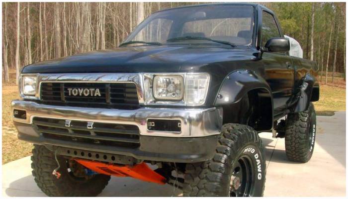 Bushwacker - Bushwacker Cut-Out Fender Flares 31019-11