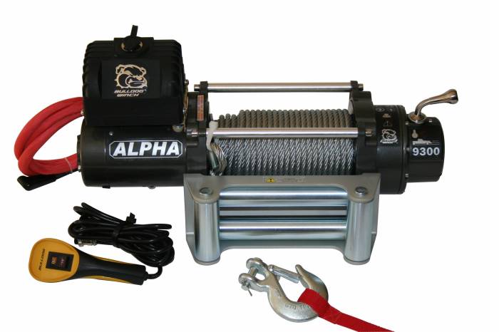 Bulldog Winch - Bulldog Winch 9300lb Alpha Series with 6.0hp Series Wound Motor, roller fairlead (10013)